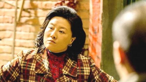 在后宫吃瓜记,宫廷秘闻里的瓜田说