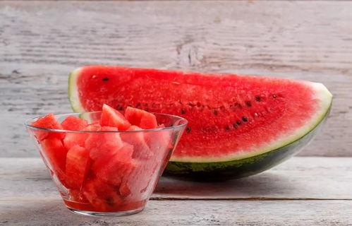 吃瓜的小左,吃瓜小左带你揭秘娱乐圈那些事儿