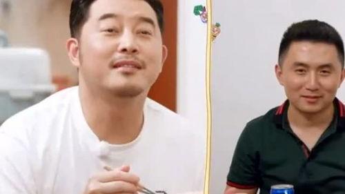 情侣吃瓜事件最近,揭秘娱乐圈甜蜜背后的真相